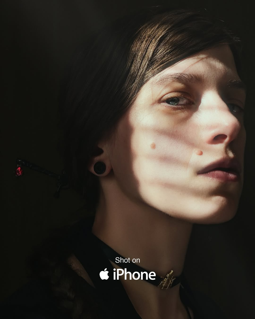 Hair_phone_luca_pistillo_workshop_Beconcept_frame_video_1.1.9